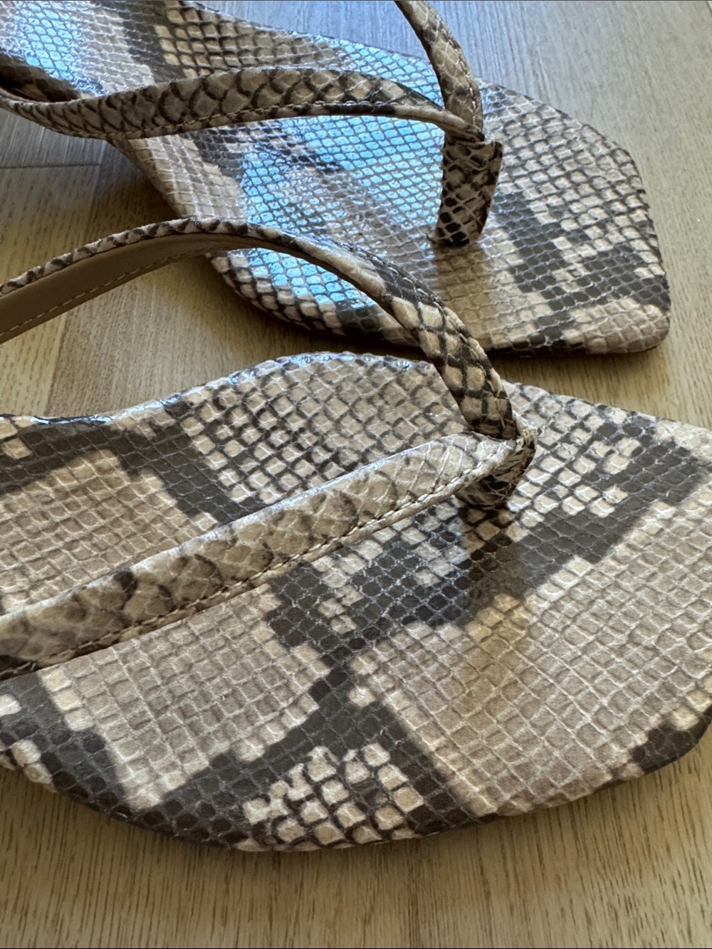 H&M sandals - Picture 7 of 7
